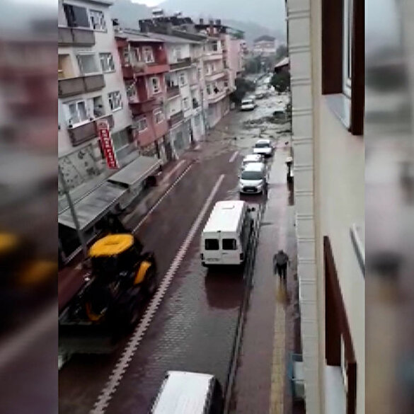 Kastamonu Bozkurt'ta sel felaketinin ilk anlarından görüntüler ortaya çıktı