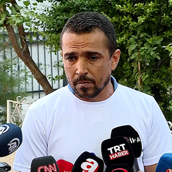 Evlat nöbetini sürdüren Süleyman Aydın'dan HDP Genel Merkezi önünde tokat gibi sözler