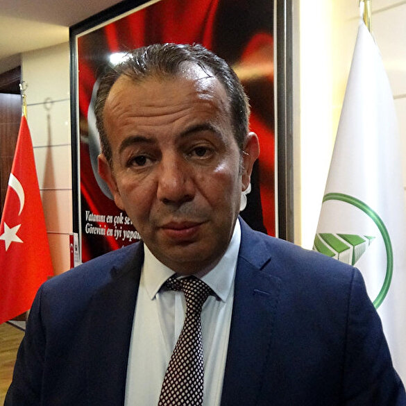 Başörtülü kadına iğrenç imada bulunan Tanju Özcan'dan savunma: Magazin ağırlıklı program olduğu için anlattım