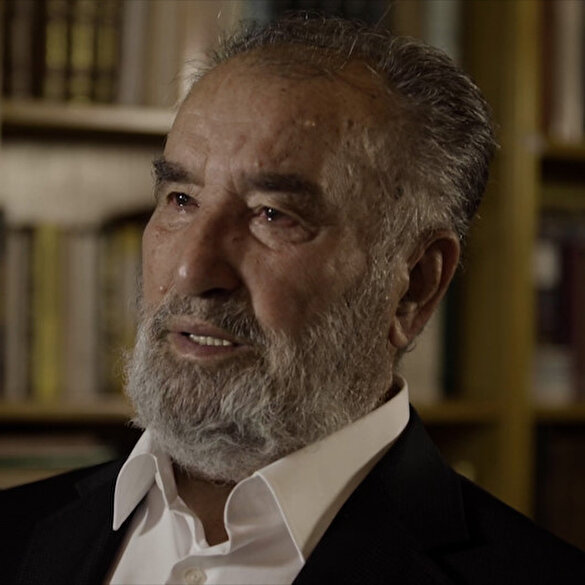 Hayrettin Karaman 'İmam Hatip' anısını gözyaşlarıyla anlattı