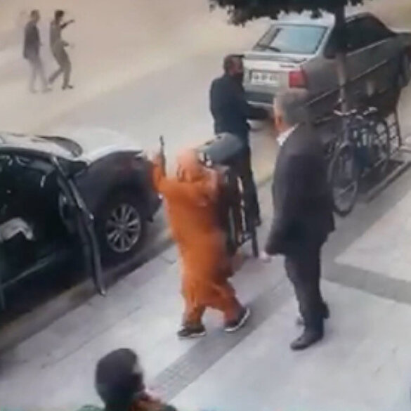 Malatya'da binanın çökme anı ve yaşanan panik anları kamerada