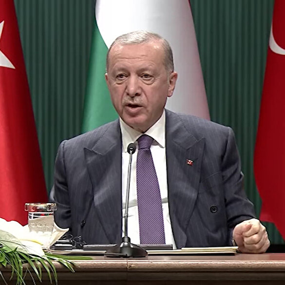 Cumhurbaşkanı Erdoğan'dan Miçotakis'e sert sözler: Dünyayı aldatabilirsiniz ama Türkiye'yi aldatamazsınız