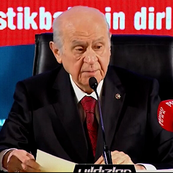 Devlet Bahçeli: Darbe teşebbüsüyle yapamadıklarını dövizle başaramayacaklar