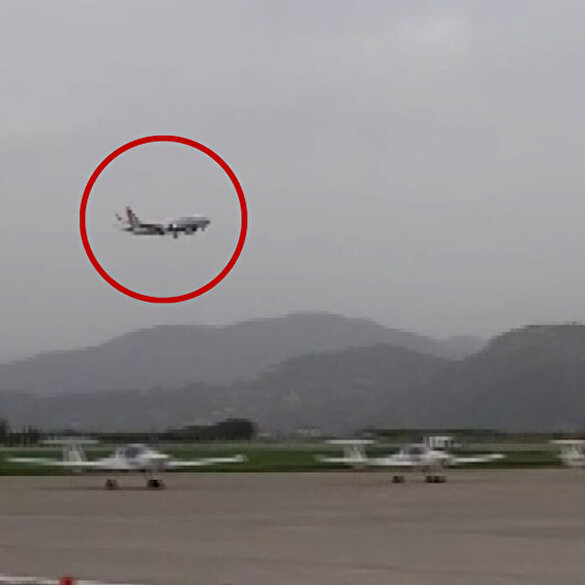 Muğla'da yolcu uçağı fırtına nedeniyle piste inemedi