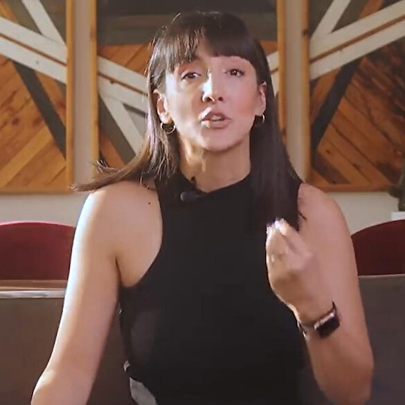 YouTuber Başak Kablan başörtüsünü hedef aldı: Dinle ilgili değil politik ve cinsiyetçi