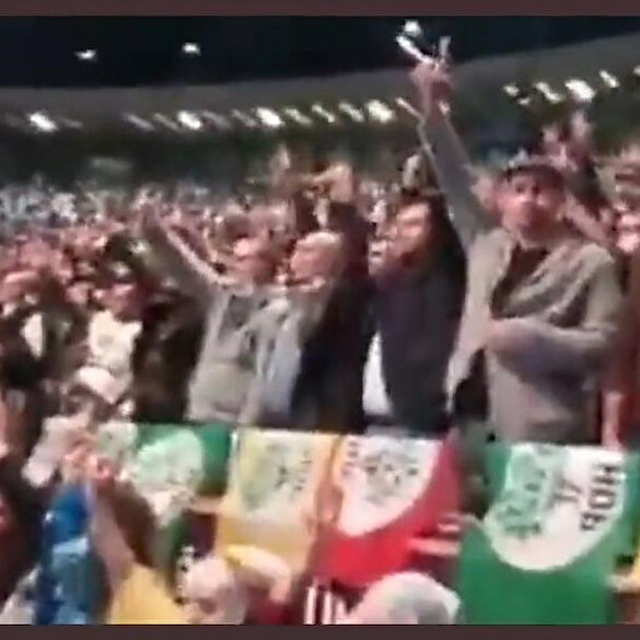 HDP İstanbul Kongresi'nde 'Öcalan' sloganları: PKK marşı okuyup ant içtiler