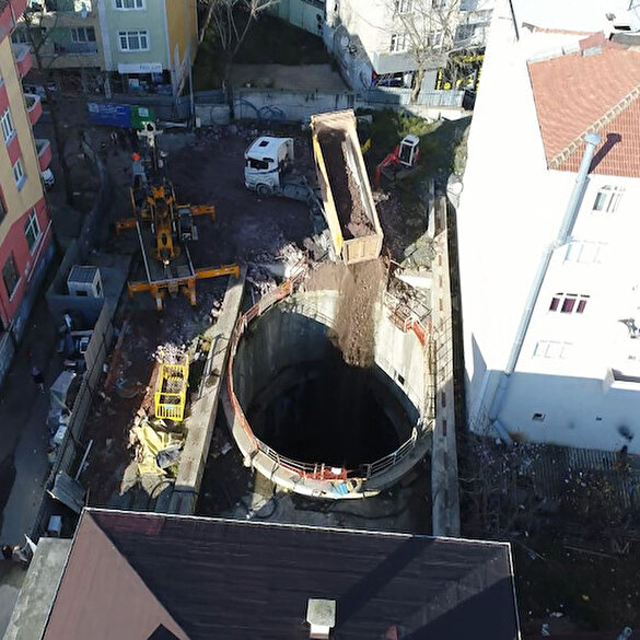 Sancaktepe Belediye Başkanı Döğücü&#39;den inşaat halindeki metro durağını hafriyatla kapatan İBB&#39;ye tepki: Bu toprak halkın hayallerine atıldı - Yeni Şafak