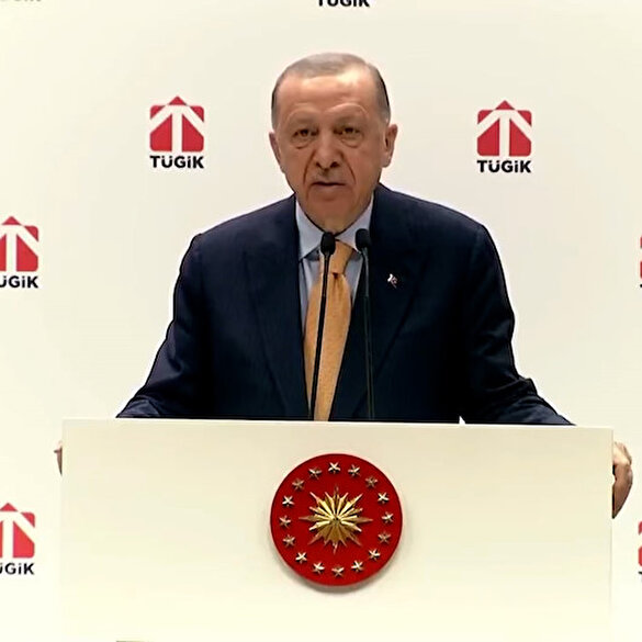 Cumhurbaşkanı Erdoğan: Dün gece 3 ayrı noktada hedefleri bombaladık kaçacak delik bulamadılar