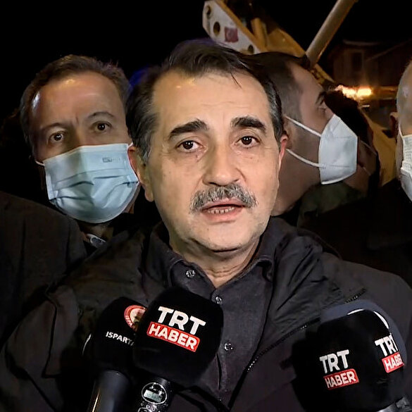 Bakan Dönmez Isparta'daki son durumu paylaştı: İl ve ilçe merkezlerinde enerjisiz yer kalmadı