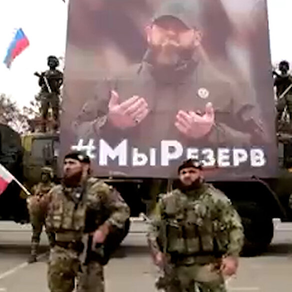 Putin'in yeni Çeçen birliği Ukrayna yolunda: Tekbirlerle yola çıktılar!