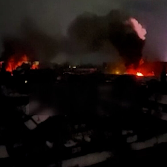 Rusya Harov'a bomba yağdırdı