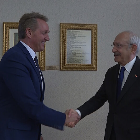 CHP Genel Başkanı Kılıçdaroğlu ABD'nin Ankara Büyükelçisi Jeffry Flake ile görüştü