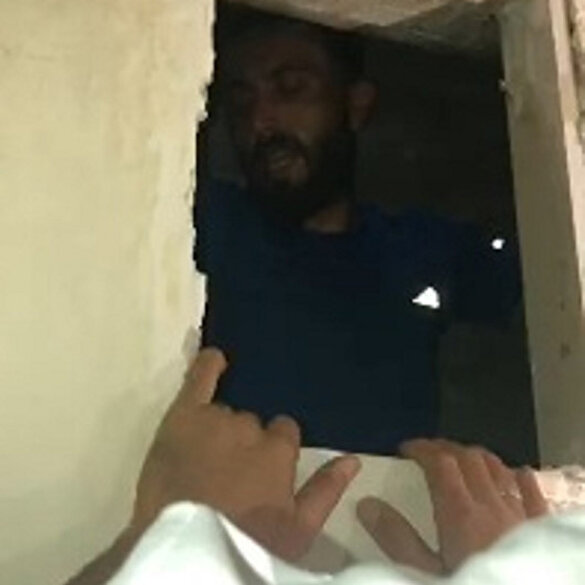 Kayseri'de firari hükümlü tuvaletin havalandırma boşluğunda yakalandı