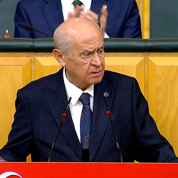 Devlet Bahçeli'den Kadıköy'de polise yumruk atan HDP'liye: Böylesi şerefsizliğe dünyanın hangi ülkesi ruhsat verecek