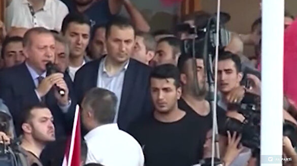 AK Parti'den 15 Temmuz paylaşımı: Özgürlüğümüzden vazgeçemeyiz