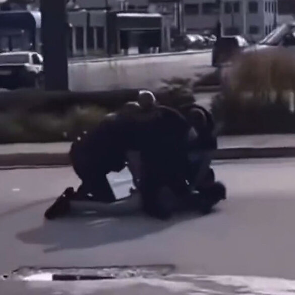 ABD polisi 17 yaşındaki Müslüman genci vahşice dövdü