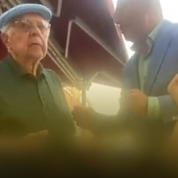 CHP'li Mahmut Tanal'a vatandaştan HDP tepkisi: Bu iş birliği yakışıyor mu? 50 bin şehit verdik