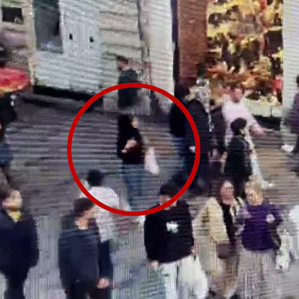 İstiklal Caddesi'ni kana bulayan teröristin olaydan önceki kamera görüntüleri ortaya çıktı