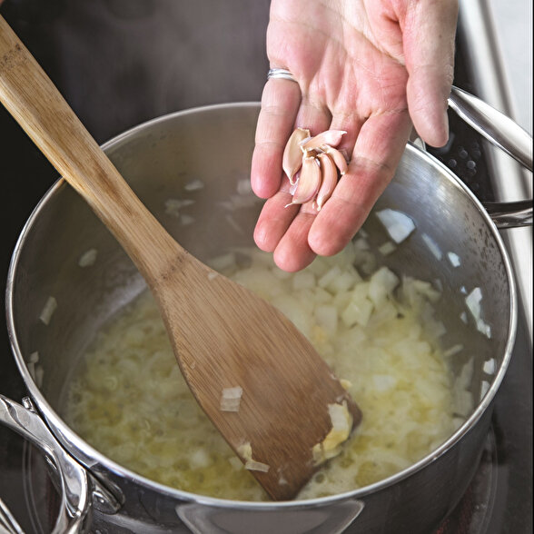Kuşkonmaz Çorbası