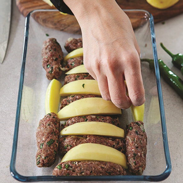 Fırında Köfte Patates