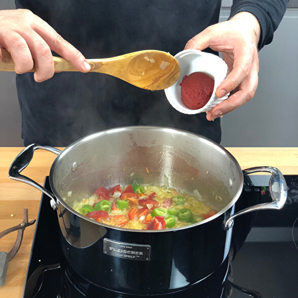 Salçalı Firik Pilavı