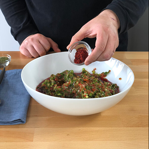 Vişne Sulu Ezme Salata