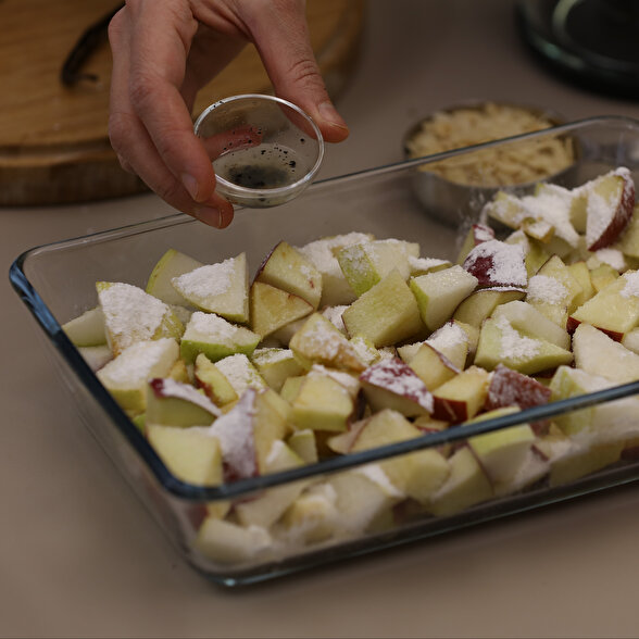 Elmalı Crumble