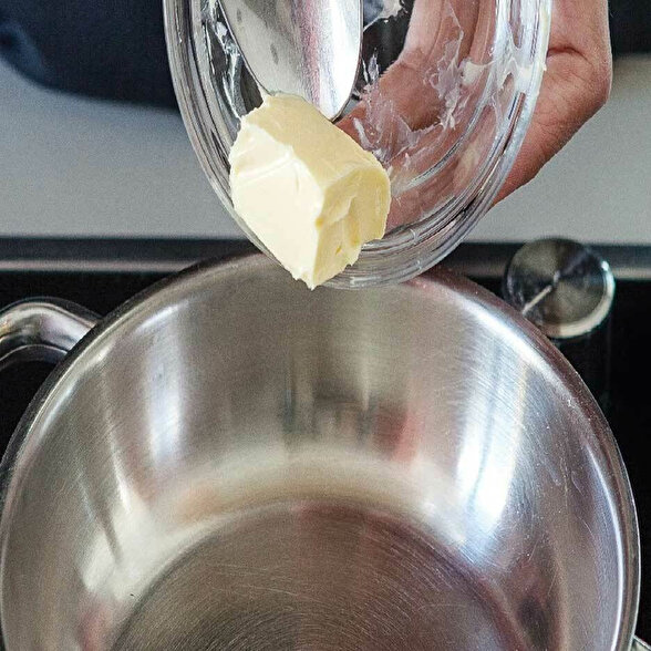 Yufkadan Tepsi Mantısı