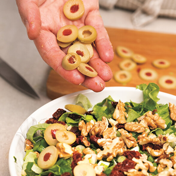 Acukalı Zeytinli Salata