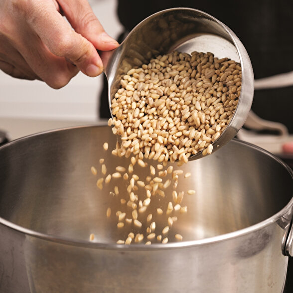 Bereketin Simgesi Aşure