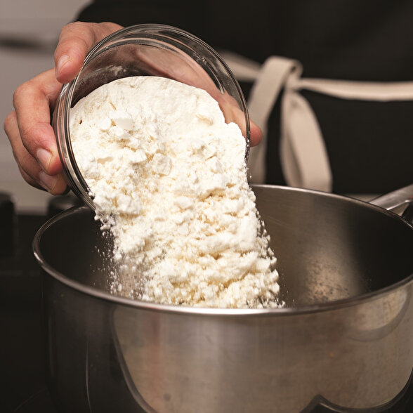 Damla Sakızlı Vişneli Muhallebi