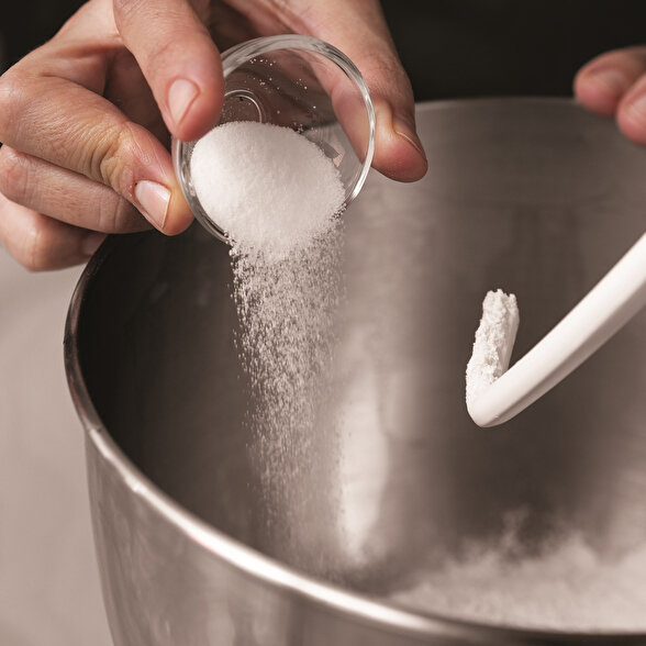 Tereyağlı Peynirli Poğaça