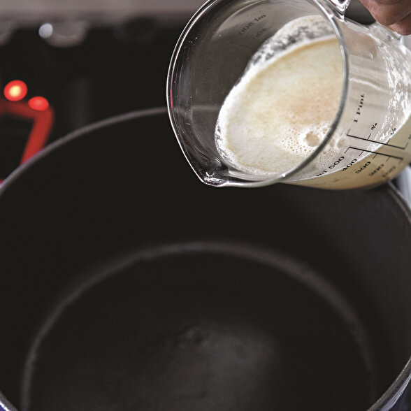 Tavuk Suyuna Mercimekli Bulgur Pilavı