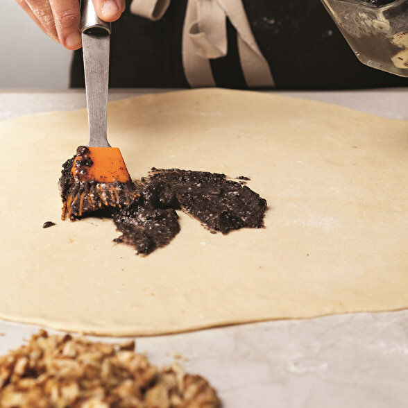 Zeytin ve Cevizli Çörek