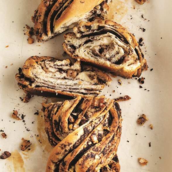 Zeytin ve Cevizli Çörek