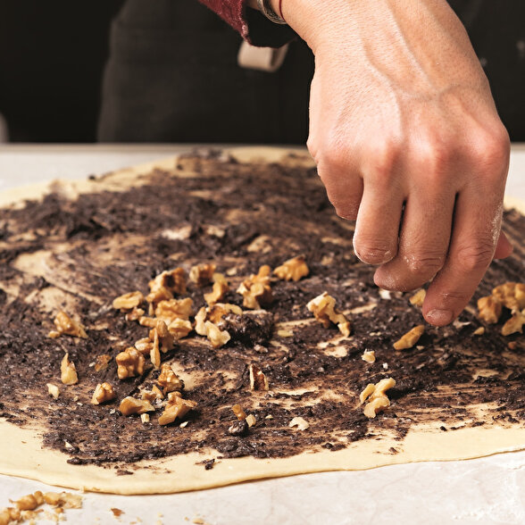 Zeytin ve Cevizli Çörek