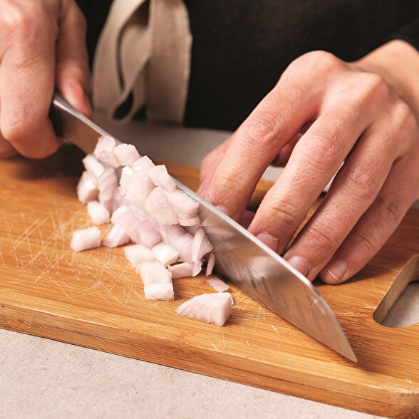 Yer Fıstıklı Kuşkonmaz Çorbası