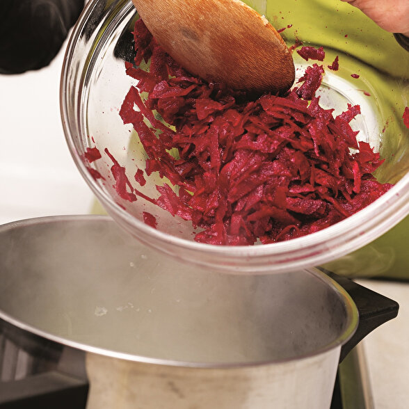 Pancarlı Sarımsaklı Bulgur Pilavı