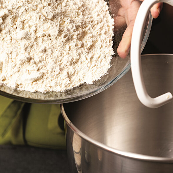 Temel Tahinli Çörek