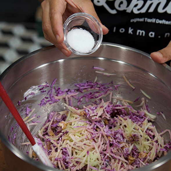 Elmalı Kereviz Salatası