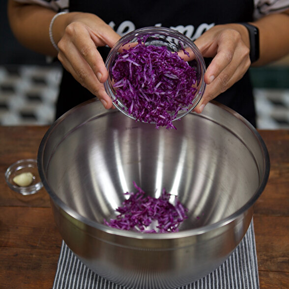 Elmalı Kereviz Salatası
