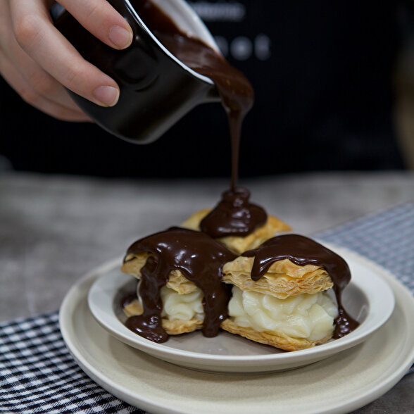 Milföyden Yalancı Profiterol