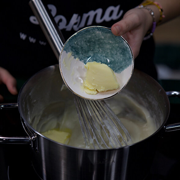 Milföyden Yalancı Profiterol