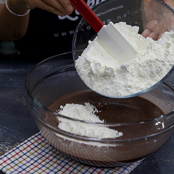 Kakaolu Çikolatalı Muffin
