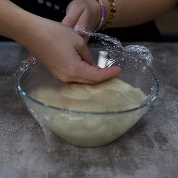 Milföyden Yalancı Profiterol