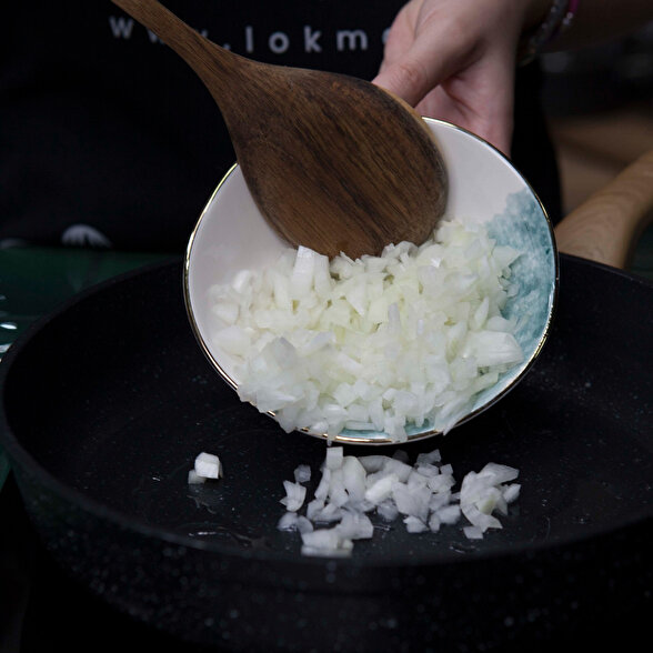 Arabiata Soslu Makarna