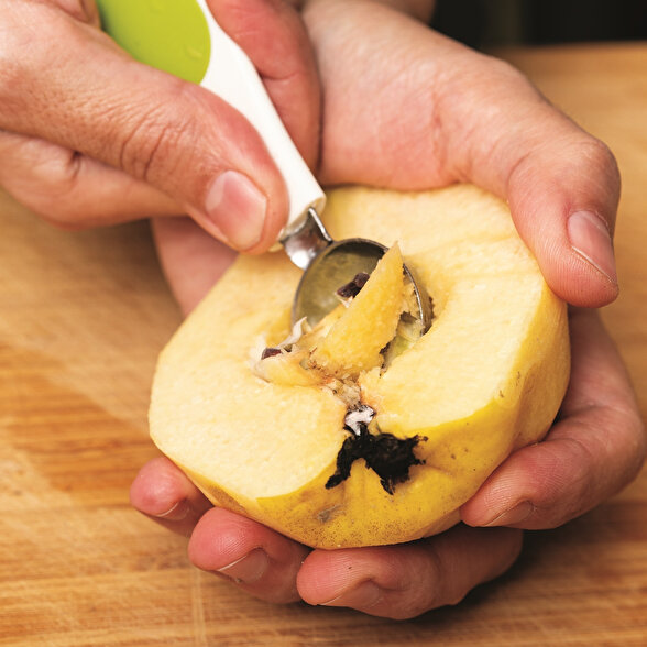 Pratik Ayva Tatlısı