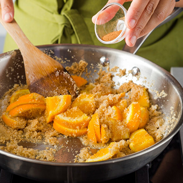 Tarçınlı Portakallı İrmik Tatlısı