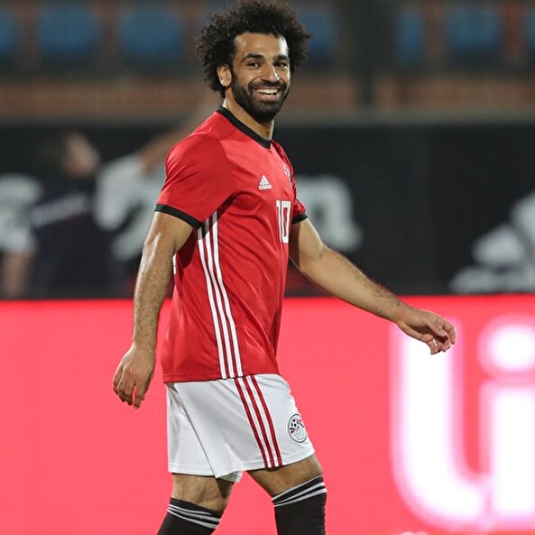 Salah kornerden gol attı