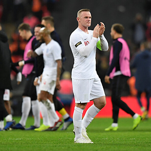 Rooney'den veda